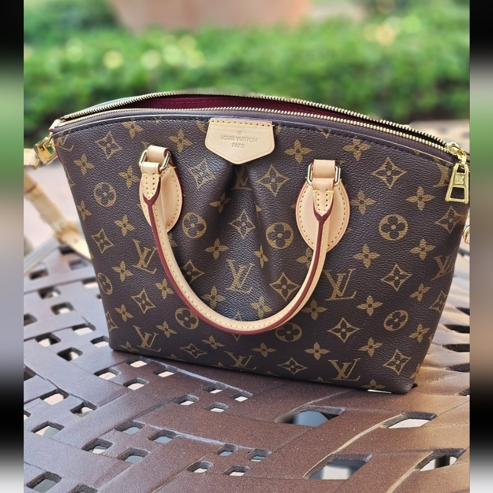 louis Vuitton handbags